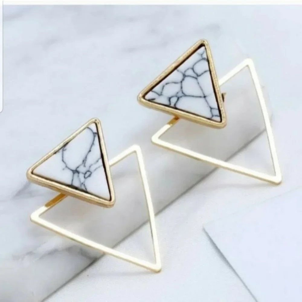 ◇Spring◇ Triangle Marble Earrings - Picture 1 of 2